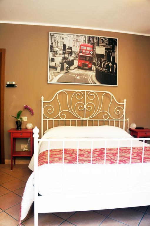 Alexander Rooms Tirano Δωμάτιο φωτογραφία